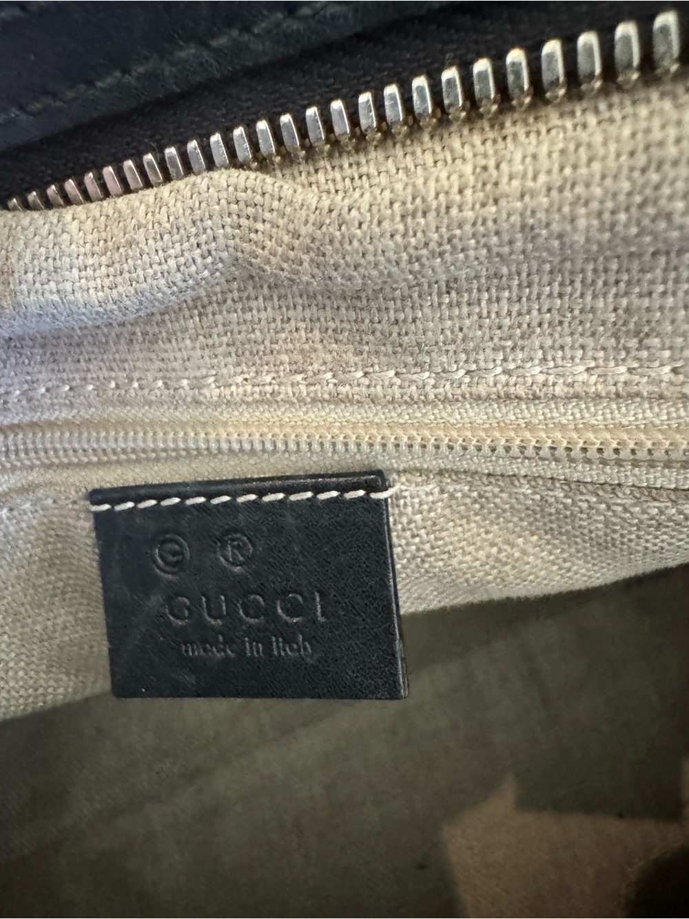 AUTHENTIC GUCCI MICRO GUCCISSIMA HANDBAG - Picture 5 of 7
